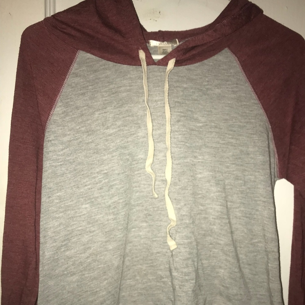 Red rust and grey hoodie crop top.